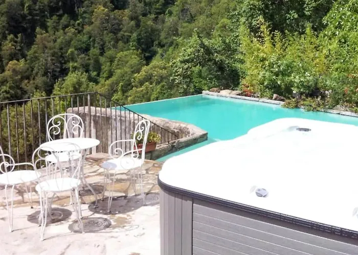 Gorgeous In Carcheto Brustico Appartement