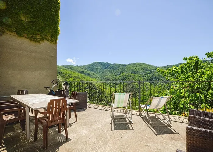 Gorgeous In Carcheto Brustico *