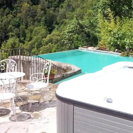 Gorgeous In Brustico Lägenhet