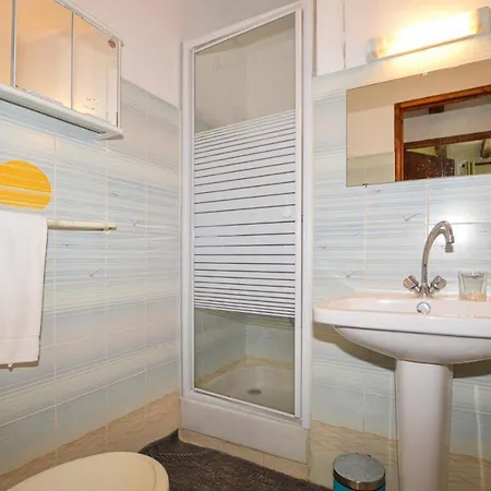 Gorgeous In Brustico *