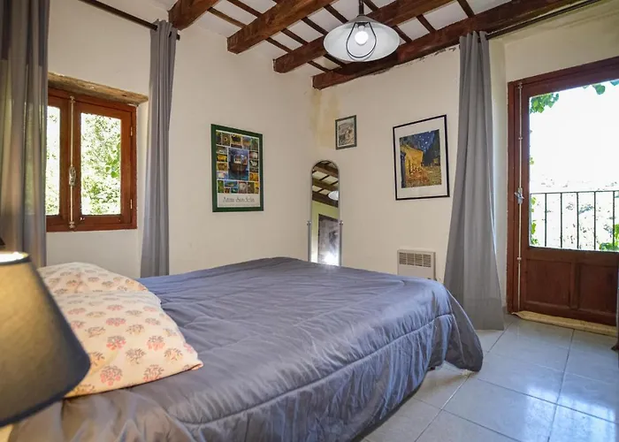 Appartamento Gorgeous In Carcheto Brustico